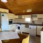Nisa 3 Apartament *