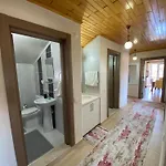 Apartament Nisa 3 *