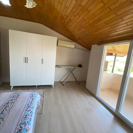 Appartement Nisa 3 *